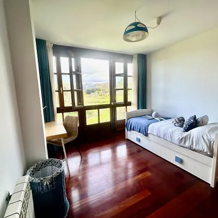 La Casa Roja De Ovio *