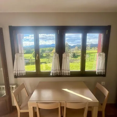 La Casa Roja De Ovio Tatil Evi *