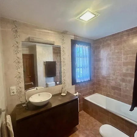 Tatil Evi La Casa Roja De Ovio Picones (Asturias)