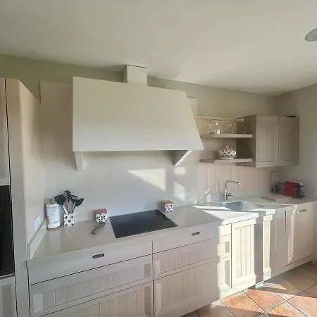 La Casa Roja De Ovio *